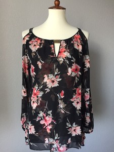 white house black market tops