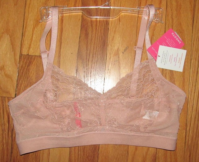 spotlight on lace bralette