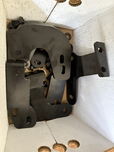 Grille Guard 2017-22 Ford F250-350 Super Duty - Picture 2 of 3