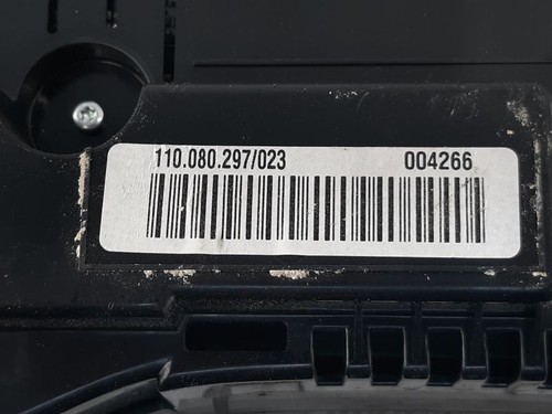 Speedometer Cluster US Market Fits 06-08 AUDI A3 1485544 - Picture 3 of 12