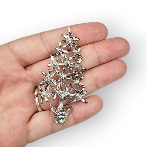 Vintage Christmas Tree Brooch White Crystal Shiny Rhodium Plated Holiday 2.5" - Picture 7 of 12