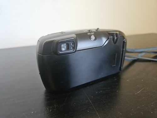 Minolta Supreme Freedom Zoom Elite 35mm Film Camera Working Minor Wear - Picture 5 of 9