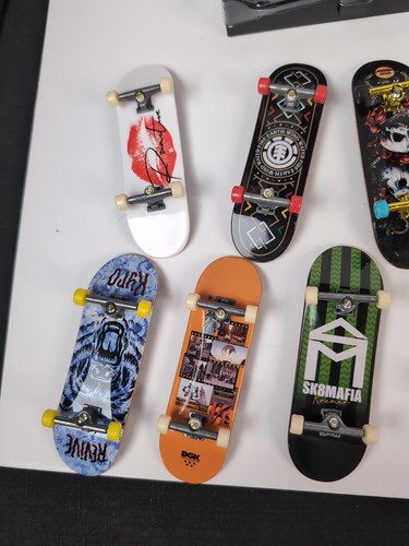 ENORME!! Colección Tech Deck algunas piezas nuevas en paquete Skate Park 25+ cubiertas - Imagen 11 de 18