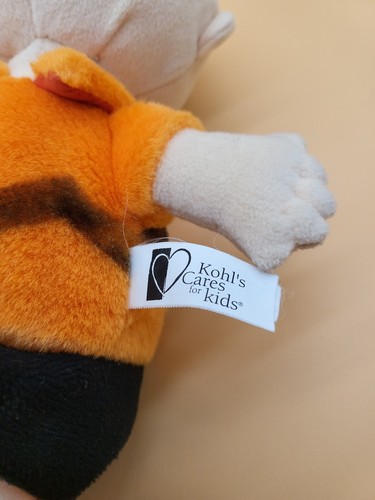 Peanuts Used Charlie Brown Stuffed Figure 13in Kohl's Cares For Kids - Picture 14 of 17