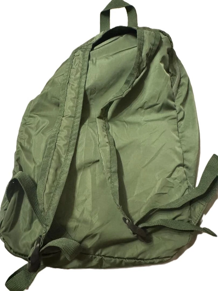 Barbour Lightweight Packable Travel Backpack / Gym Bag / Daypack - Image 3 of 4