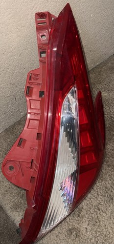 Nissan 370Z 2009-2017 pasajero derecho cuarto de luz trasera lado derecho *envío gratuito* OEM - Imagen 5 de 13