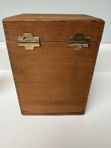 Vintage Ellen Rogan Wood Vitamin Chest - Picture 10 of 10