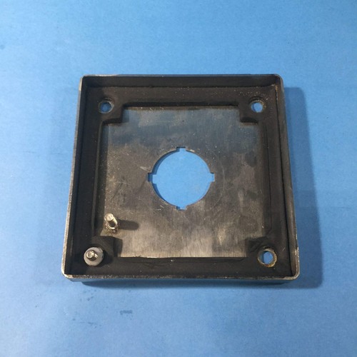 Hoffman nVent E1PBXSS Stainless Steel Push-Button Enclosure 1-Hole 30.5mm - Picture 10 of 11
