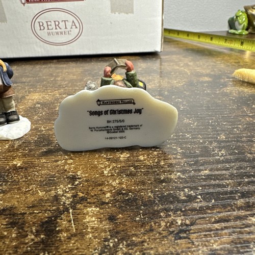 Hawthorne Village (The Spirit Of The Season) Berta Hummel Skulptur / Figuren 3 - Bild 3 von 9