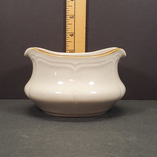 The Classics by Hearthside CASTLEWOOD Stoneware Gravy Boat with Tray Box Japan - Picture 9 of 11