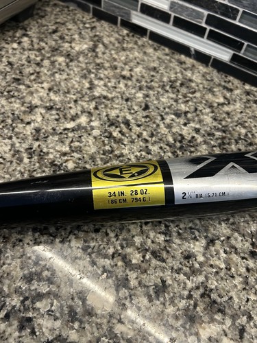 Easton SK19 X-TREME Softball Bat Official 34" 28 oz (2 1/4") Black Aluminum - Picture 2 of 9
