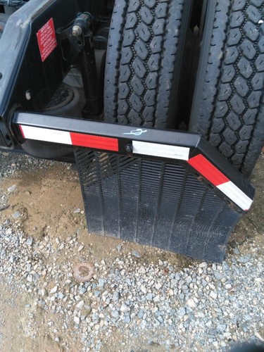 Replaces 2016 VOLVO VNL MUD FLAP HANGER , GA