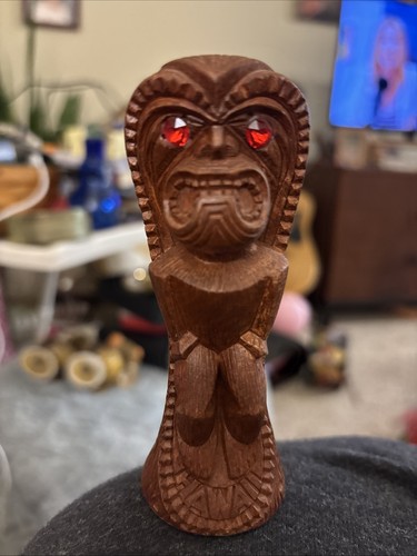 Vintage Coco Joes KU Hawaii Tiki Figur Gott der Stärke geformt Hapa Holz 5,5"