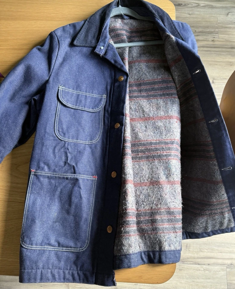 Vintage 70’s  Wrangler USA MADE Denim Chore Coat Blanket Lined. Size 42 - Image 4 of 4