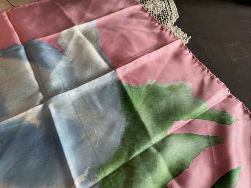 Halston Seidentuch 18" quadratisch rosa mit blauer Blume wunderschön! T7 - Bild 6 von 7