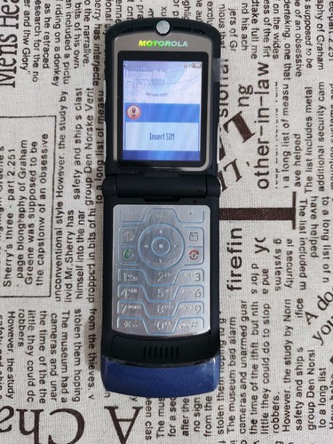 Motorola RAZR V3 Razor Vintage Cell Phone all colors Unlocked 2G fully working - Picture 26 of 69