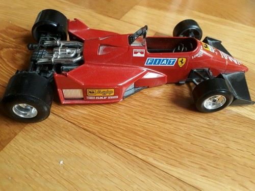 FORMULE F 1 VOITURE burago 1/24 Fiat Ferrari 126 C4 alboreto race #27 agip weber - Foto 6 di 12