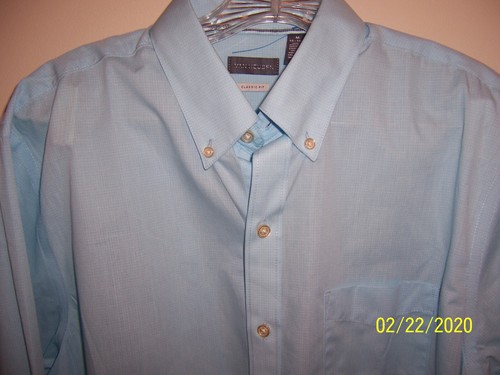 New VAN HEUSEN Size MEDIUM 15; 15-1/2 Baby Blue Long Sleeve Button Front Shirt - Picture 2 of 3