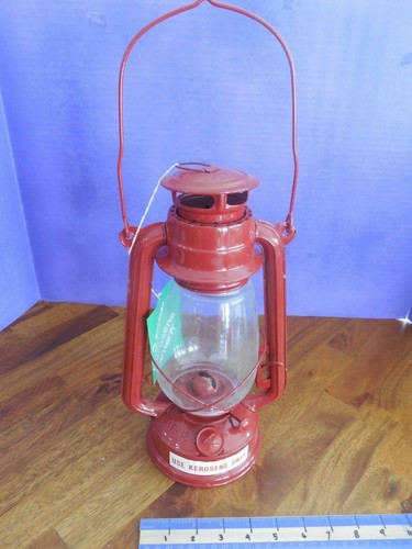 Vintage American Camper 12" Red Kerosene Lantern, RK12 - Picture 2 of 6