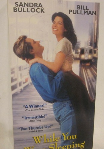 While You Were Sleeping (VHS 1995) Sandra Bullock & Bill Pullman Romantic Comedy - Picture 2 of 6