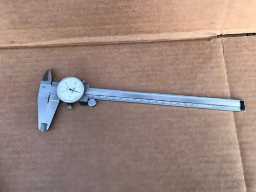 Mitutoyo 200mm Dial Vernier Caliper 505-634 0.05mm gradations