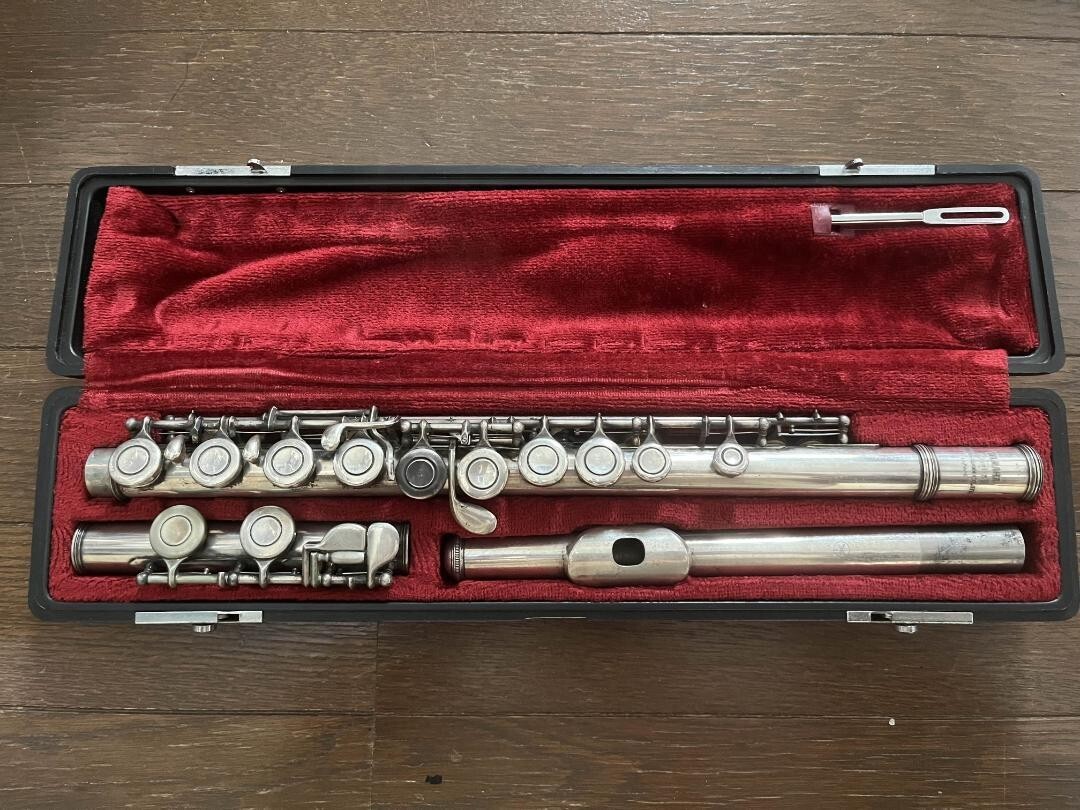 YAMAHA YFL-211S Sterling Silver Flute Head Tube Flute w/case