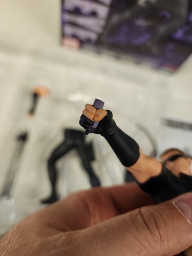 Kotobukiya Artfx Marvel Avengers Hawkeye 1:10 Damaged - Picture 4 of 13