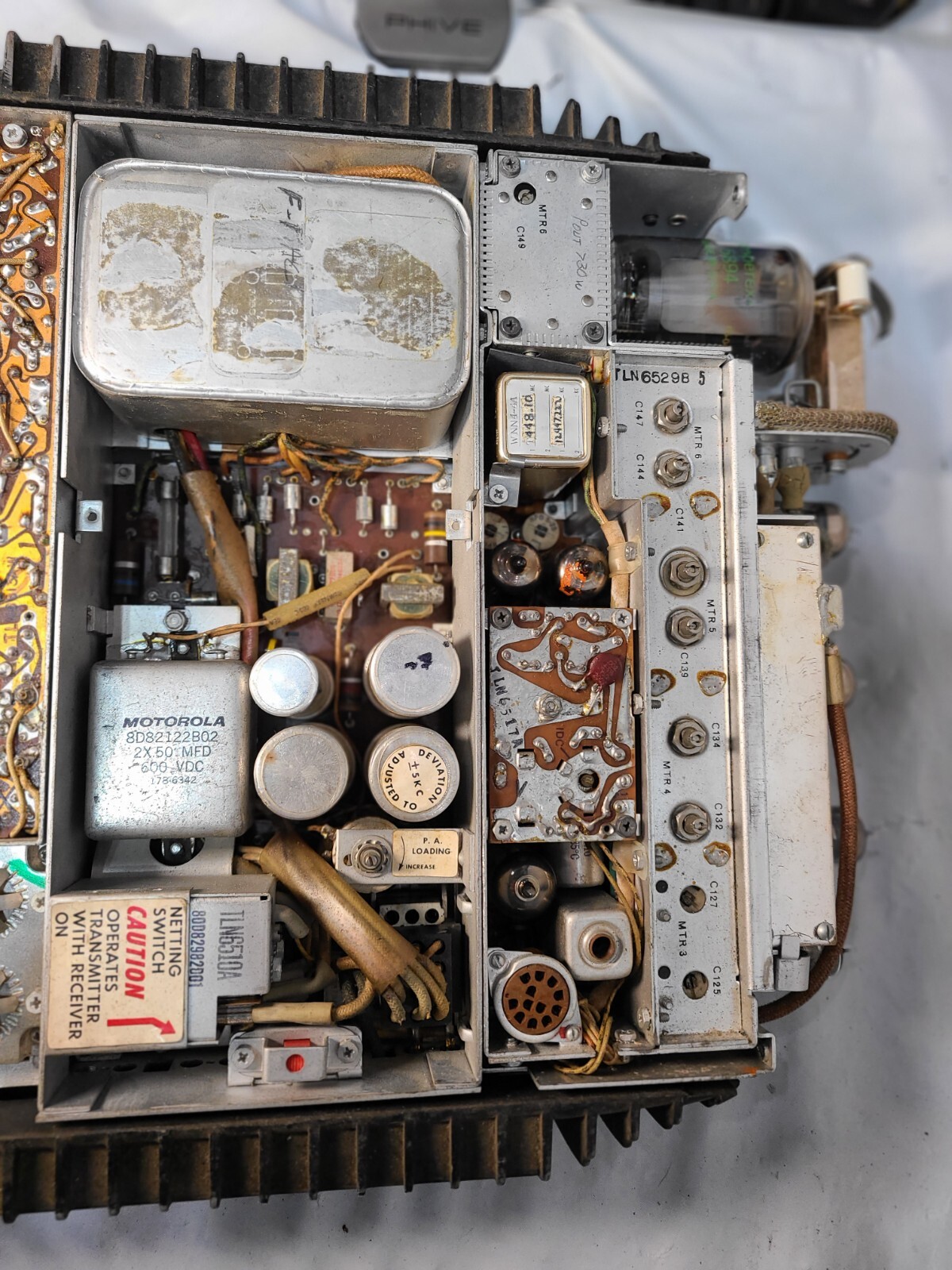 VTG Motorola Motrac 2way Radio U44HHT1030A CC4008 12VDC, AS IS