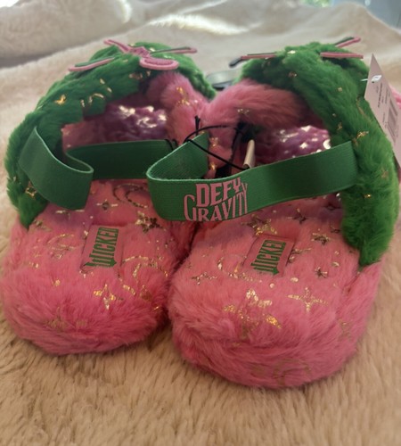 Wicked MOVIE FUZZY SLIPPERS PINK GREEN ELPHABA GLINDA NEW 9/10 ADULT NEW - Picture 3 of 7