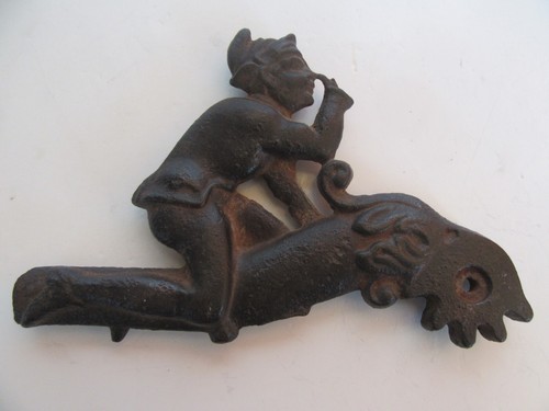 Antique Cast Iron Pixie / Gnome Tobacco / Nutcracker Handle (Damage) - Picture 17 of 24