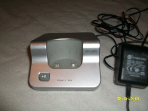 Basisstation von HAGENUK Vitra VOICE DECT 0681 ohne TELEFON - Bild 4 von 4