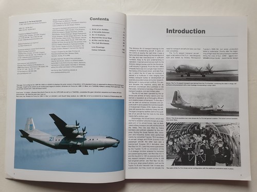 Aereo Antonov An-12 L'Ercole Sovietico Stella Rossa Volume 33 Yefim Gordon - Foto 2 di 6
