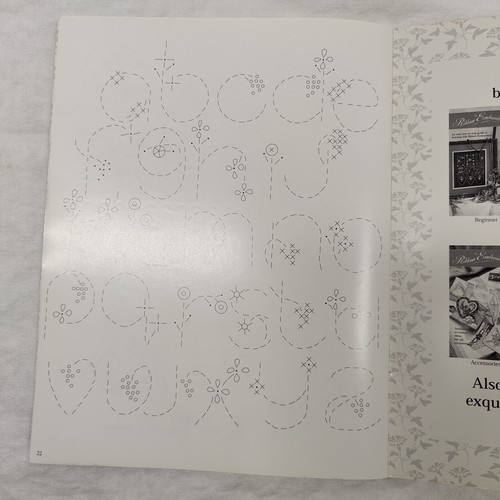 Ribbon Embroidery Monograms & More 1996 Vintage Bucilla Instructional Book - Bild 8 von 24