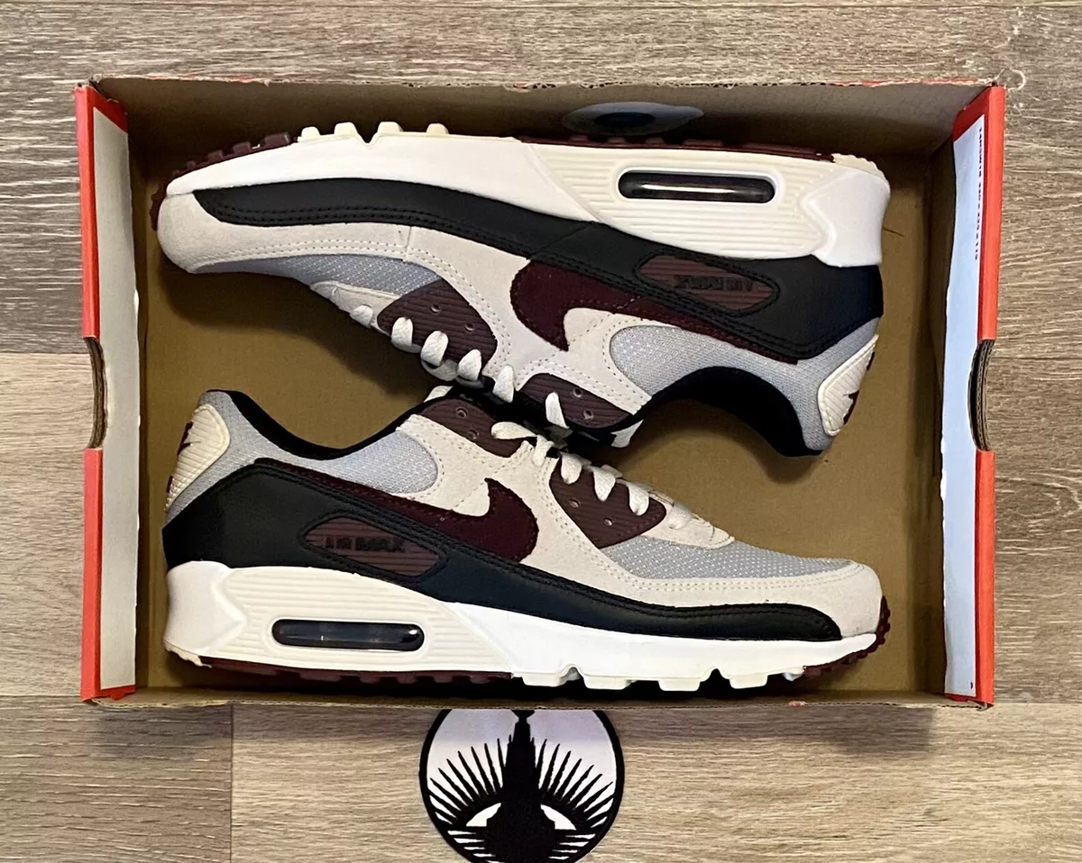 Nike Air Max 90 Burgundy Crush Wolf Grey Running Shoes DQ4071 004 Men s 9.5