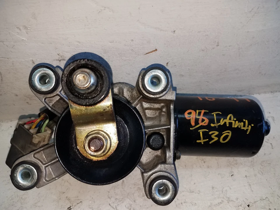 Motor limpiaparabrisas Infiniti I30 1996-1999 (M162) Foto 2 de 2