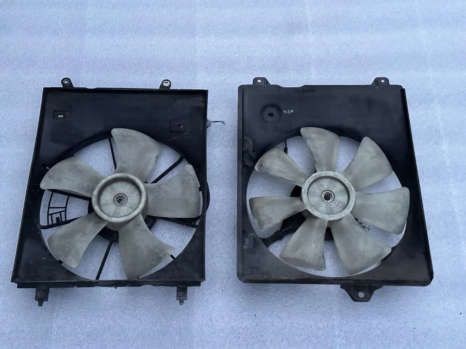 Toyota Sienna 1998 conjunto de ventilador de refrigeración radiador S1 y S2 Foto 2 de 4