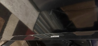 Samsung 55'' LCD 1080p FHD Flat Screen TV Black HDMI USB VGA RCA