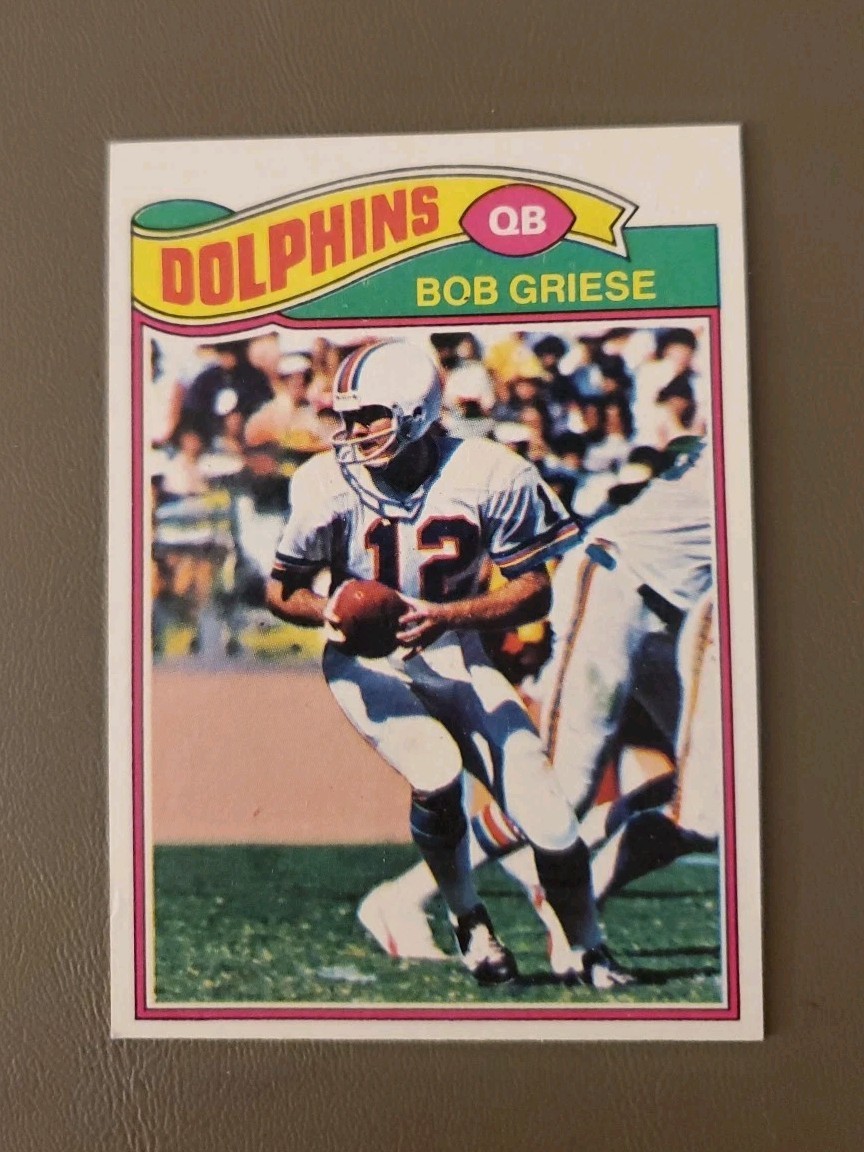 1977 Topps #515 Bob Griese Football card Miami Dolphins! HOF! NM