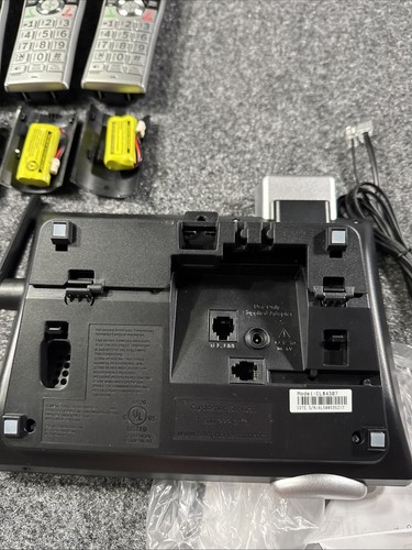 AT&T CL84307 3 Handset Corded/Cordless Answering System Complete Set New - Picture 8 of 9