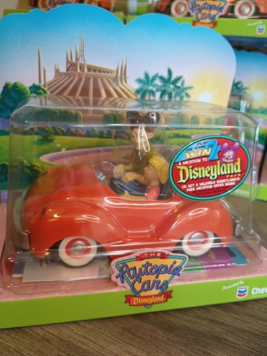 Nuevo De Colección 2000 Coches Disney Chevron Coleccionables Autopia Suzy Lote De 10 Nuevo De Lote Antiguo - Imagen 5 de 15