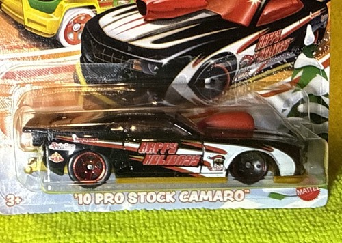 Lot of 2 Hot Wheels Vintage Racing Club 1962 Chevy Corvette & 2010 Pro-Stock - Picture 3 of 7