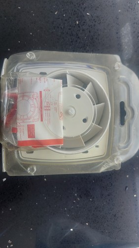 4in Wall /ceiling Extractor Fan 100mm/4in never used with Ducting Syetem - Bild 2 von 2