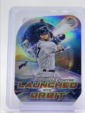 GIANCARLO STANTON 2023 TOPPS CHROME COSMIC INTO ORBIT REFRACTOR Q5972
