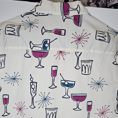 NWOT Sovereign Code Frenzy Shirt Men's Button Down Short Cocktails Theme 2024 - Picture 4 of 12