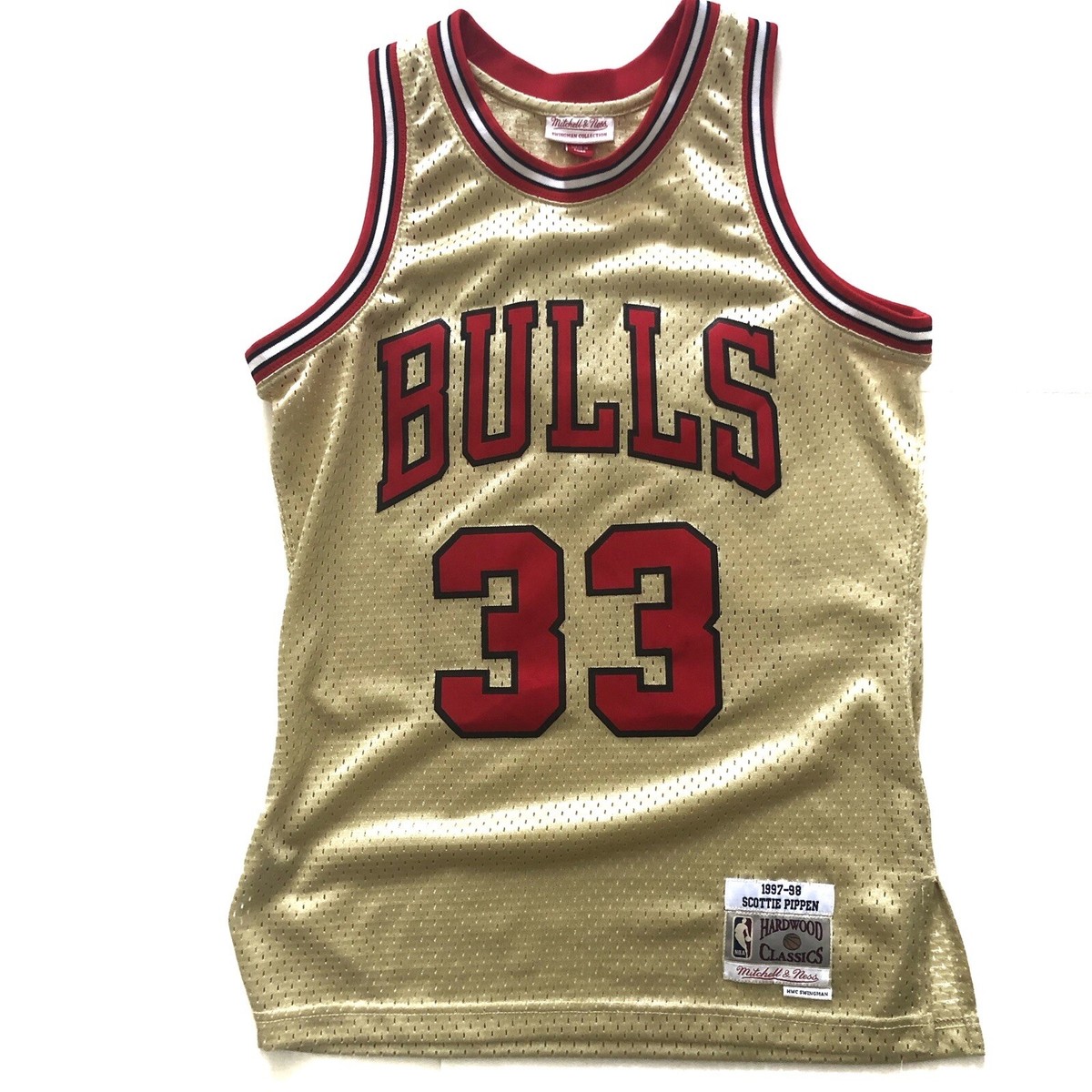 Gold chicago bulls jersey deals