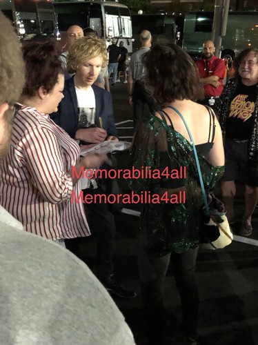 Cantante fotografiado autografiado de Beck Hansen perdedor toda la noche con PRUEBA {a} - Imagen 2 de 2
