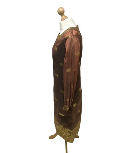 WOMENS Handmade Chinese Dress Size Small 8-10 Brown & Gold 1960s Vintage EU38 - Picture 7 of 7