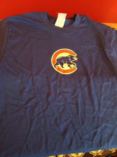 Chicago Cubs Cubbie Bear Logo T-Shirt NEW!! - 第 3/3 張圖片