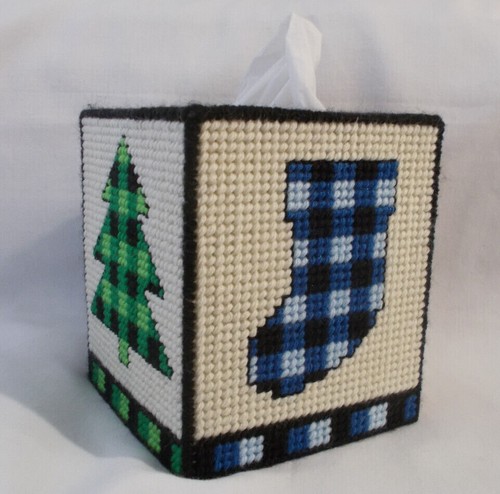 Handmade Plastic Canvas Tissue Boxes, Group 1 (Toppers / Covers) - Picture 171 of 180