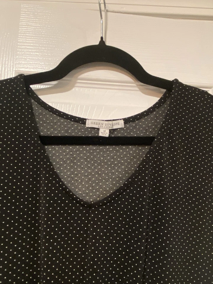 Sobre Verde Talla M Negro Blanco Lunares Cuello en V Corbata Frontal Manga Gorra Top Foto 2 de 4